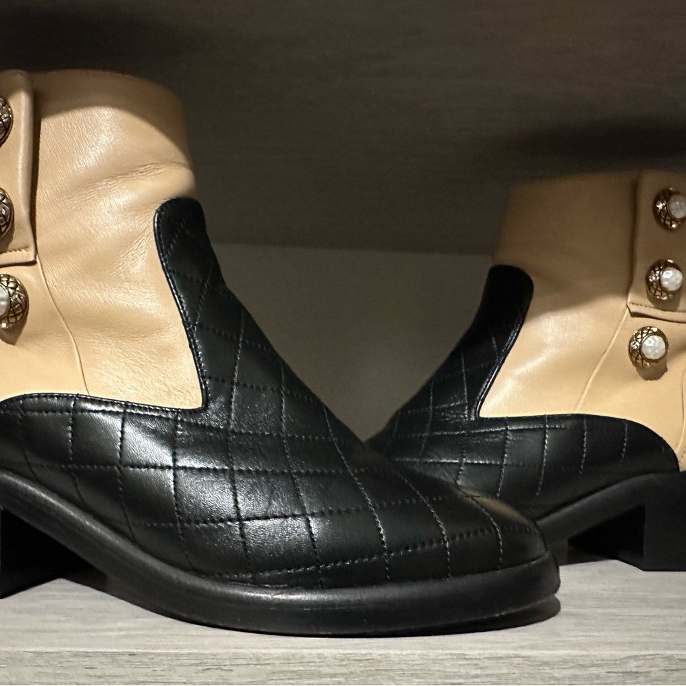 Chanel Leather Women's Boots - Picture 5 of 14